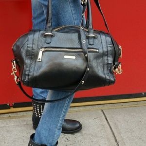 Rebecca 4 @sarahverzwyvelt only